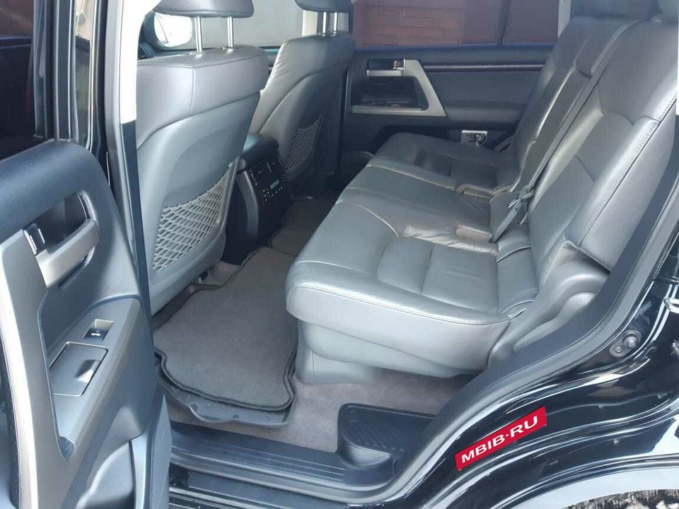 Toyota Land Cruiser 200, 2010 год, 1 000 000 рублей, 10 фотография