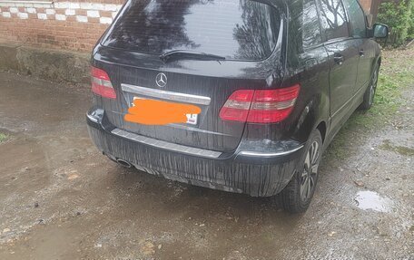 Mercedes-Benz B-Класс, 2011 год, 780 000 рублей, 1 фотография