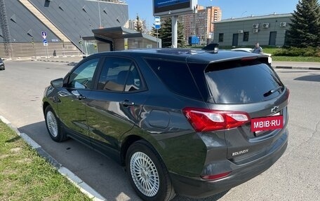 Chevrolet Equinox III, 2020 год, 1 840 000 рублей, 2 фотография