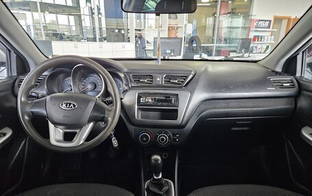 KIA Rio III рестайлинг, 2012 год, 829 000 рублей, 13 фотография