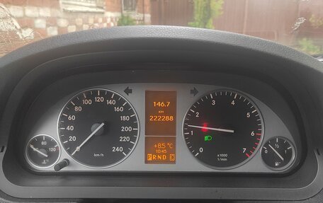 Mercedes-Benz B-Класс, 2011 год, 780 000 рублей, 5 фотография