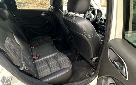 Mercedes-Benz B-Класс, 2012 год, 890 000 рублей, 7 фотография