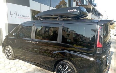 Honda Stepwgn IV, 2016 год, 2 200 000 рублей, 21 фотография