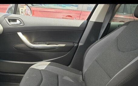 Peugeot 408 I рестайлинг, 2013 год, 650 000 рублей, 6 фотография