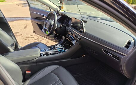 Hyundai Sonata VIII, 2021 год, 3 000 000 рублей, 2 фотография
