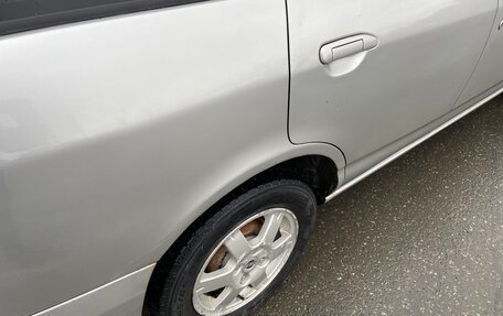 Nissan Wingroad III, 2003 год, 375 000 рублей, 11 фотография