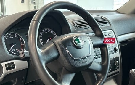 Skoda Octavia, 2011 год, 890 000 рублей, 10 фотография