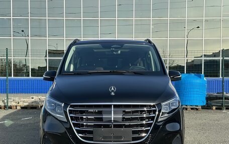 Mercedes-Benz V-Класс, 2025 год, 13 999 000 рублей, 1 фотография