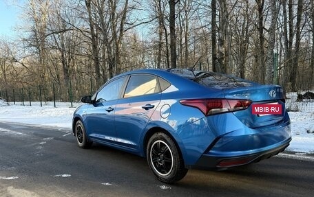 Hyundai Solaris II рестайлинг, 2021 год, 1 600 000 рублей, 3 фотография
