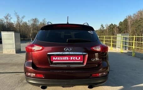 Infiniti QX50 I рестайлинг, 2013 год, 1 870 000 рублей, 4 фотография