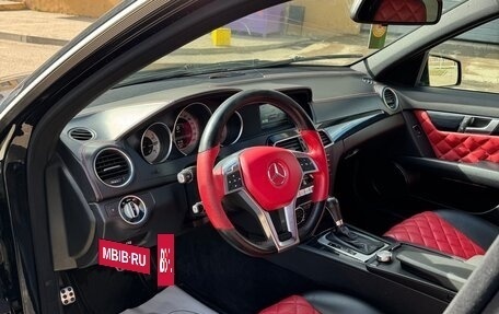 Mercedes-Benz C-Класс, 2012 год, 1 200 000 рублей, 7 фотография