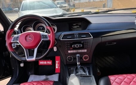 Mercedes-Benz C-Класс, 2012 год, 1 200 000 рублей, 13 фотография