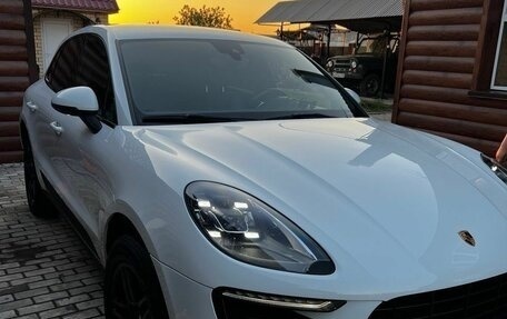Porsche Macan I рестайлинг, 2016 год, 3 399 000 рублей, 2 фотография