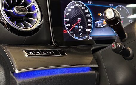 Mercedes-Benz CLS, 2018 год, 5 500 000 рублей, 40 фотография