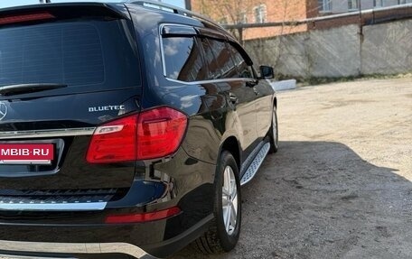 Mercedes-Benz GL-Класс, 2015 год, 3 990 000 рублей, 6 фотография