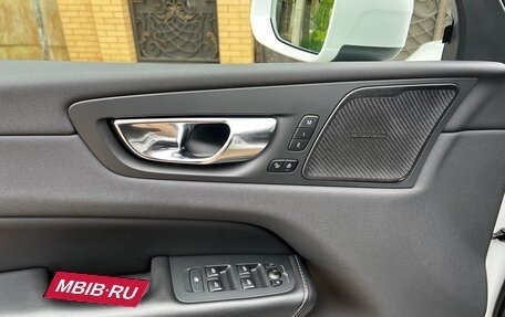 Volvo XC60 II, 2020 год, 3 590 000 рублей, 11 фотография
