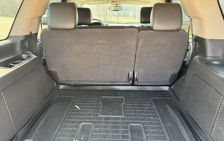 Chevrolet Tahoe III, 2011 год, 2 500 000 рублей, 5 фотография