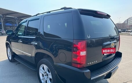 Chevrolet Tahoe III, 2011 год, 2 500 000 рублей, 20 фотография