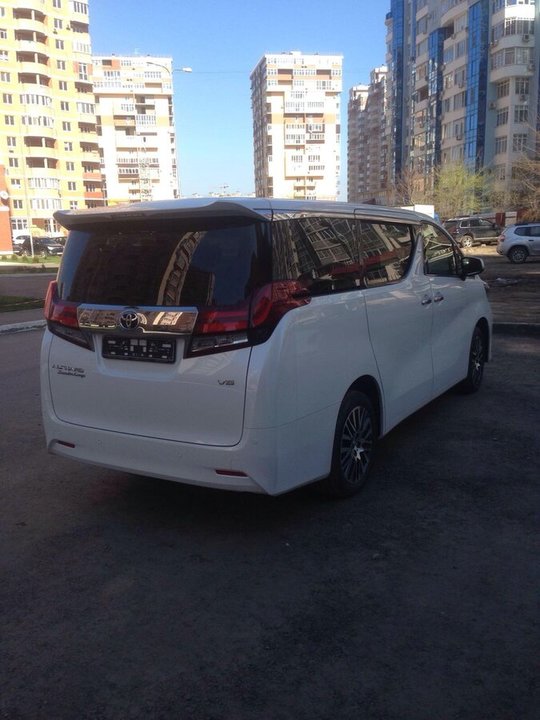 Toyota Alphard III, 2016 год, 850 000 рублей, 10 фотография