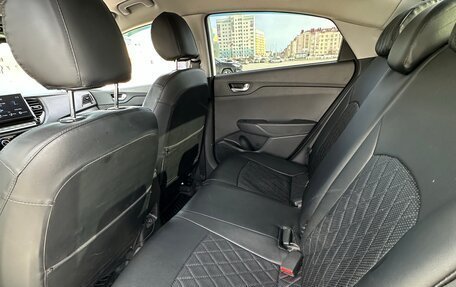 Hyundai Solaris II рестайлинг, 2020 год, 2 000 000 рублей, 15 фотография