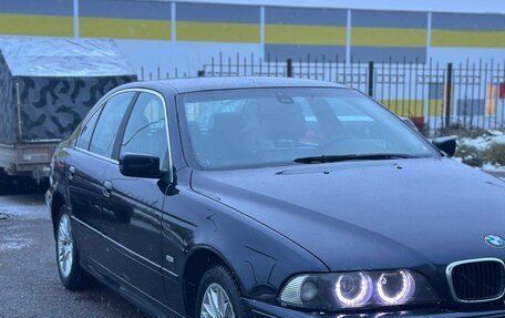 BMW 5 серия, 2002 год, 550 000 рублей, 4 фотография