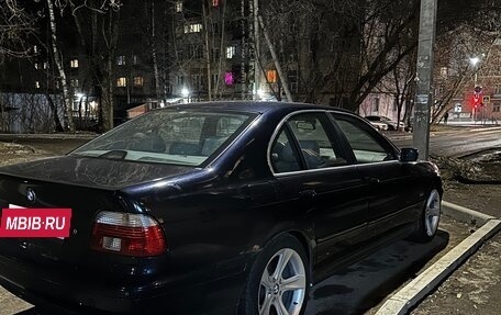 BMW 5 серия, 2002 год, 550 000 рублей, 2 фотография