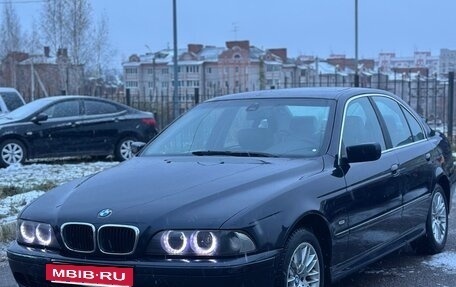 BMW 5 серия, 2002 год, 550 000 рублей, 3 фотография
