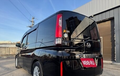 Honda Stepwgn IV, 2018 год, 2 050 000 рублей, 14 фотография