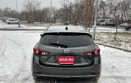 Mazda Axela, 2017 год, 1 450 000 рублей, 3 фотография