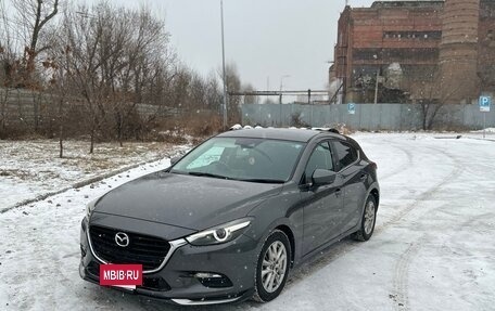 Mazda Axela, 2017 год, 1 450 000 рублей, 2 фотография