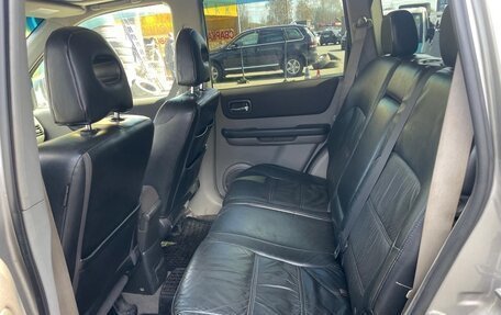 Nissan X-Trail, 2005 год, 575 000 рублей, 8 фотография