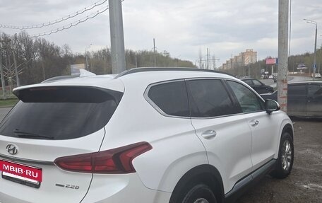 Hyundai Santa Fe IV, 2019 год, 2 850 000 рублей, 13 фотография
