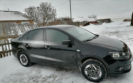 Volkswagen Polo VI (EU Market), 2011 год, 500 000 рублей, 3 фотография