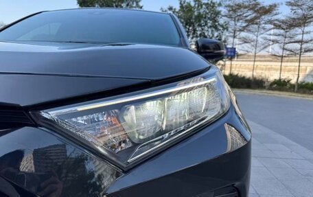 Toyota RAV4, 2022 год, 2 200 000 рублей, 7 фотография