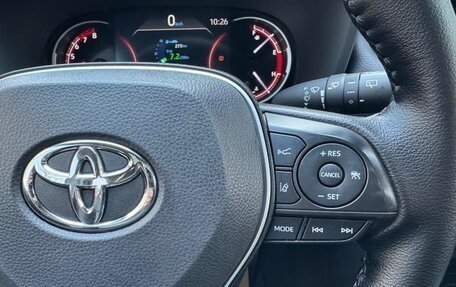 Toyota RAV4, 2022 год, 2 200 000 рублей, 18 фотография