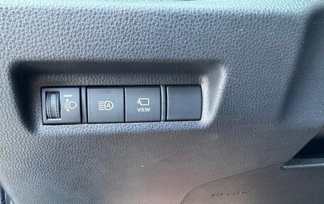 Toyota RAV4, 2022 год, 2 200 000 рублей, 28 фотография