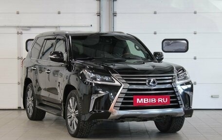 Lexus LX III, 2016 год, 8 300 000 рублей, 3 фотография