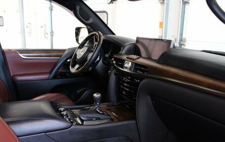 Lexus LX III, 2016 год, 8 300 000 рублей, 23 фотография