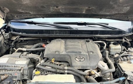 Toyota Land Cruiser Prado 150 рестайлинг 2, 2010 год, 2 150 000 рублей, 7 фотография