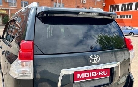 Toyota Land Cruiser Prado 150 рестайлинг 2, 2010 год, 2 150 000 рублей, 6 фотография