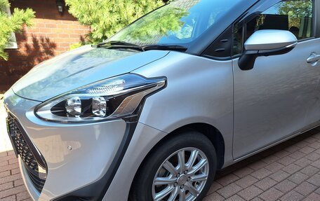 Toyota Sienta II, 2019 год, 2 100 000 рублей, 5 фотография