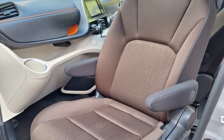 Toyota Sienta II, 2019 год, 2 100 000 рублей, 11 фотография