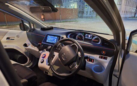 Toyota Sienta II, 2019 год, 2 100 000 рублей, 29 фотография
