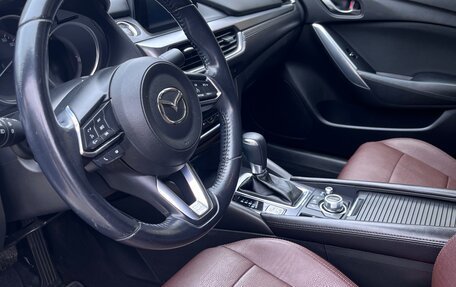 Mazda 6, 2016 год, 2 050 000 рублей, 4 фотография