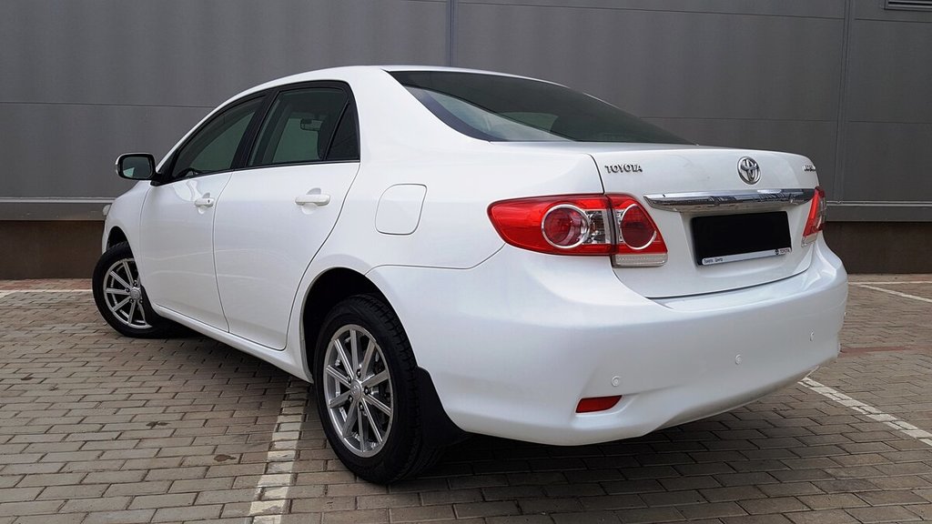 Toyota Corolla E160, 2013 год, 360 000 рублей, 3 фотография