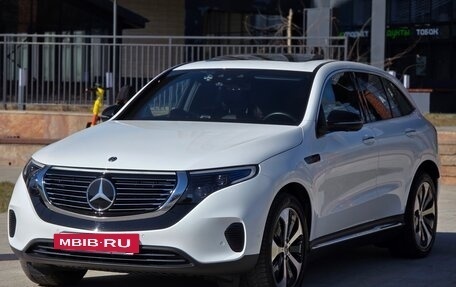 Mercedes-Benz EQC, 2020 год, 4 990 000 рублей, 5 фотография