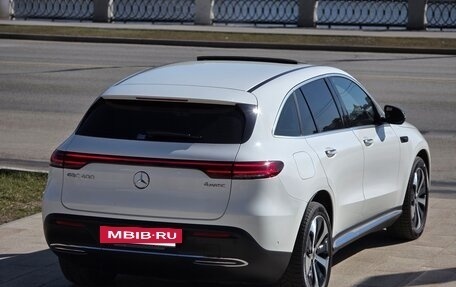 Mercedes-Benz EQC, 2020 год, 4 990 000 рублей, 9 фотография