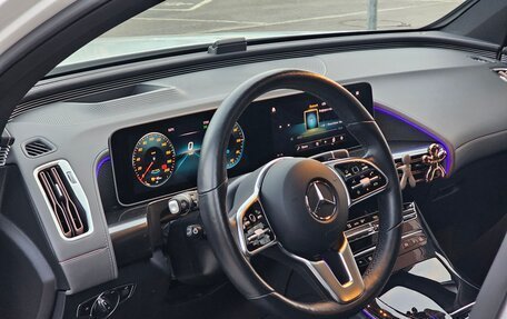 Mercedes-Benz EQC, 2020 год, 4 990 000 рублей, 31 фотография