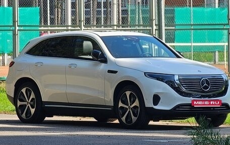 Mercedes-Benz EQC, 2020 год, 4 990 000 рублей, 36 фотография
