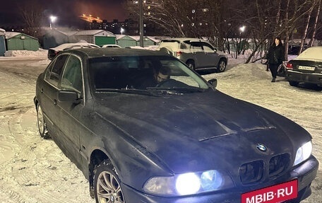 BMW 5 серия, 1996 год, 199 999 рублей, 3 фотография